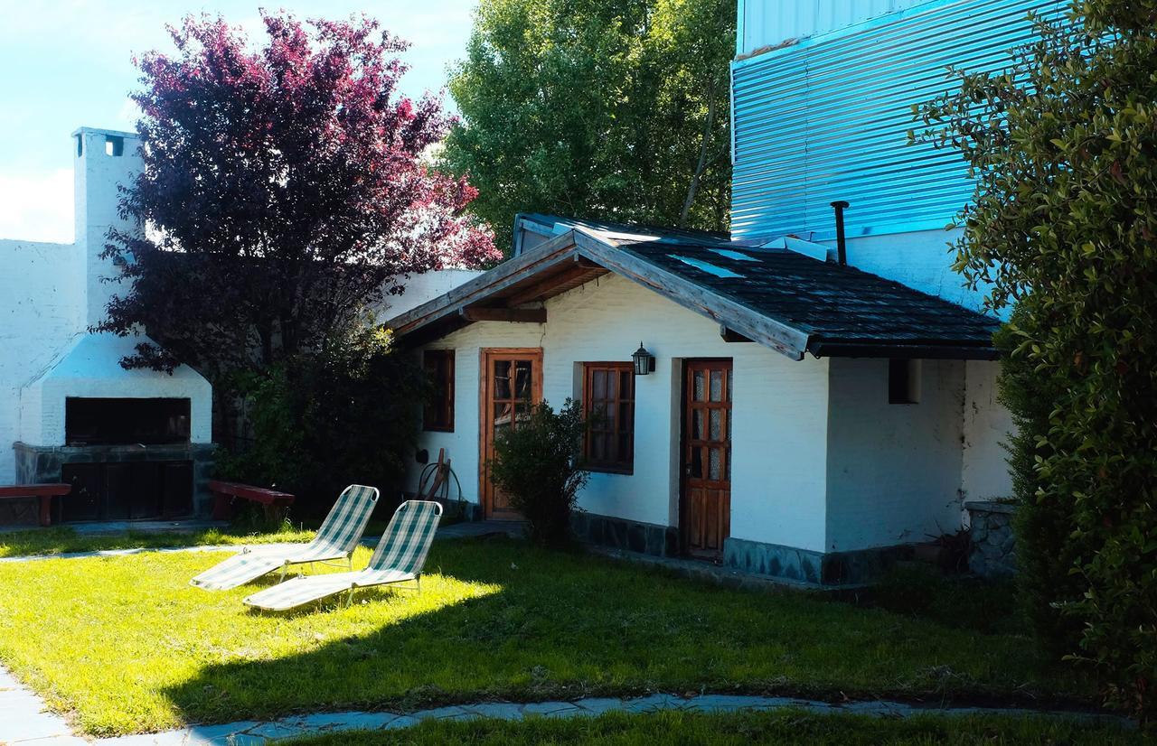Universal Traveller'S Hostel San Carlos de Bariloche Ngoại thất bức ảnh