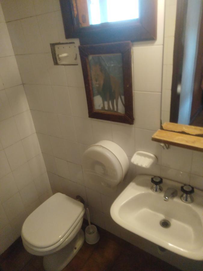 Universal Traveller'S Hostel San Carlos de Bariloche Ngoại thất bức ảnh